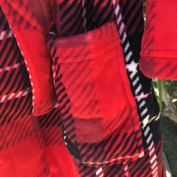 Victoria Secret:Robe and slippers - Picture 8 of 9